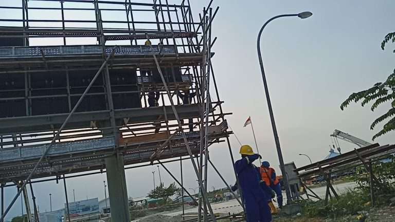 distributor videotron, harga jam digital masjid, harga led display, harga led display outdoor, harga led outdoor tv display, harga led screen, harga pasang iklan di videotron, harga videotron, iklan videotron, Jasa service led display, Jasa service megatron surabaya, Jasa service running text, Jasa service videotron surabaya, konstruksi videotron, neon box, running led, running text, running text led display, sewa led screen, videotron outdoor