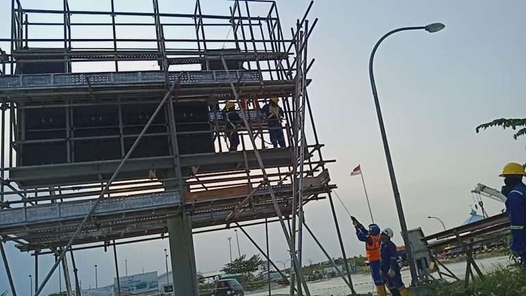 distributor videotron, harga jam digital masjid, harga led display, harga led display outdoor, harga led outdoor tv display, harga led screen, harga pasang iklan di videotron, harga videotron, iklan videotron, Jasa service led display, Jasa service megatron surabaya, Jasa service running text, Jasa service videotron surabaya, konstruksi videotron, neon box, running led, running text, running text led display, sewa led screen, videotron outdoor
