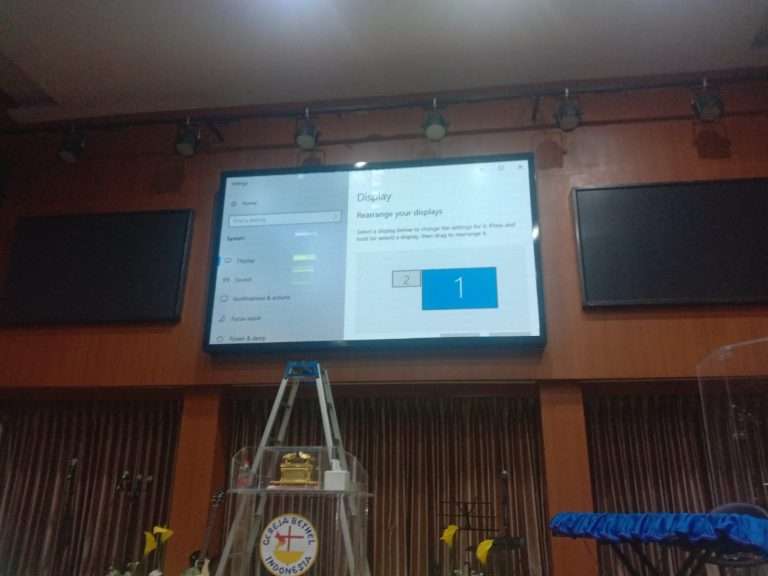 distributor videotron, harga jam digital masjid, harga led display, harga led display outdoor, harga led outdoor tv display, harga led screen, harga pasang iklan di videotron, harga videotron, iklan videotron, Jasa service led display, Jasa service megatron surabaya, Jasa service running text, Jasa service videotron surabaya, konstruksi videotron, neon box, running led, running text, running text led display, sewa led screen, videotron outdoor